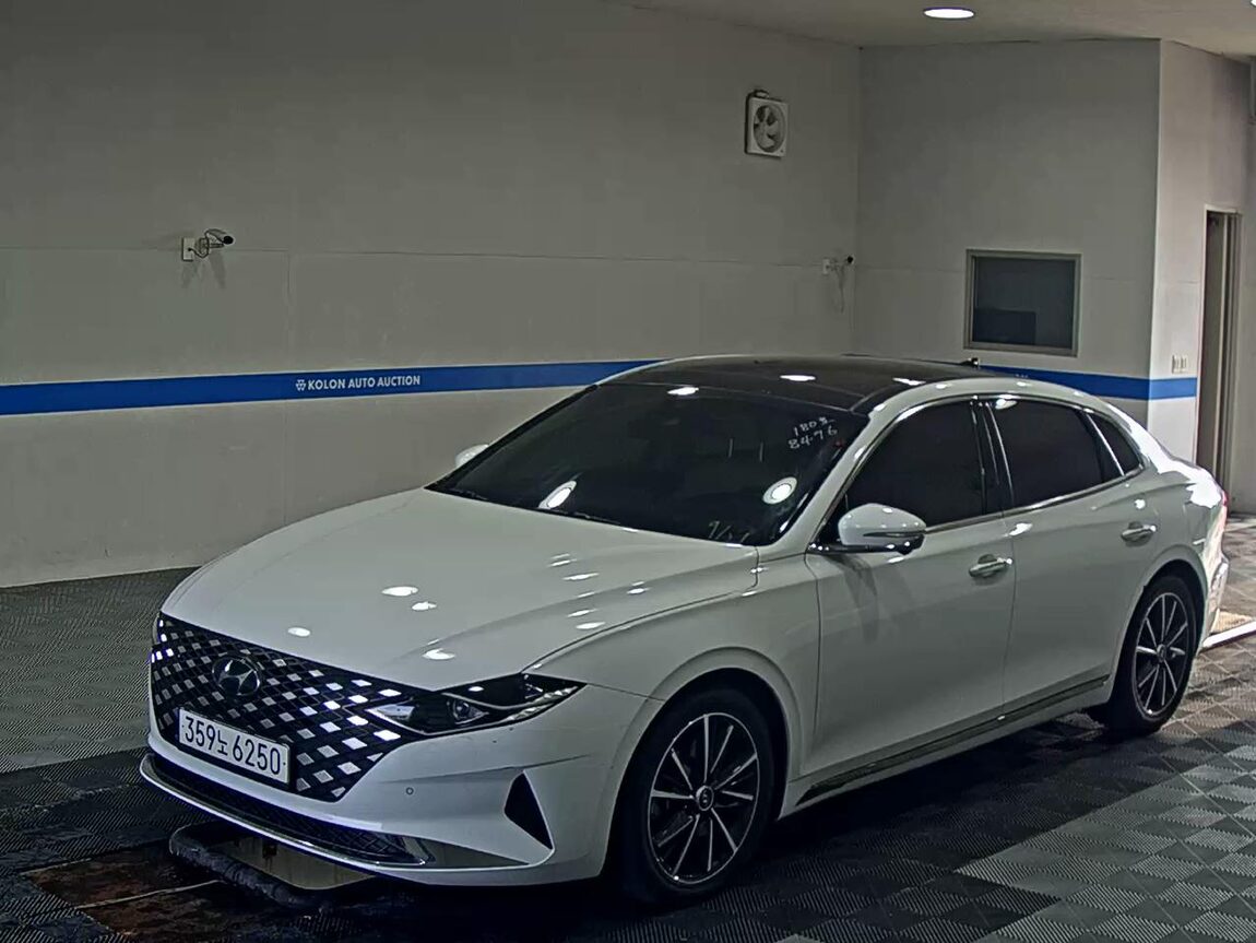 HYUNDAI THE NEW GRANDEUR IG GASOLINE 2.5 LE BLANC 2023 - zdjęcie 2