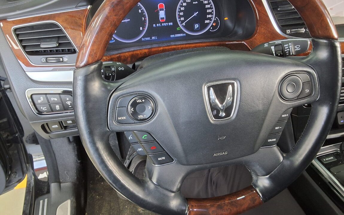 HYUNDAI EQUUS (NEW) VS380 PRESTIGE 2014 - zdjęcie 17