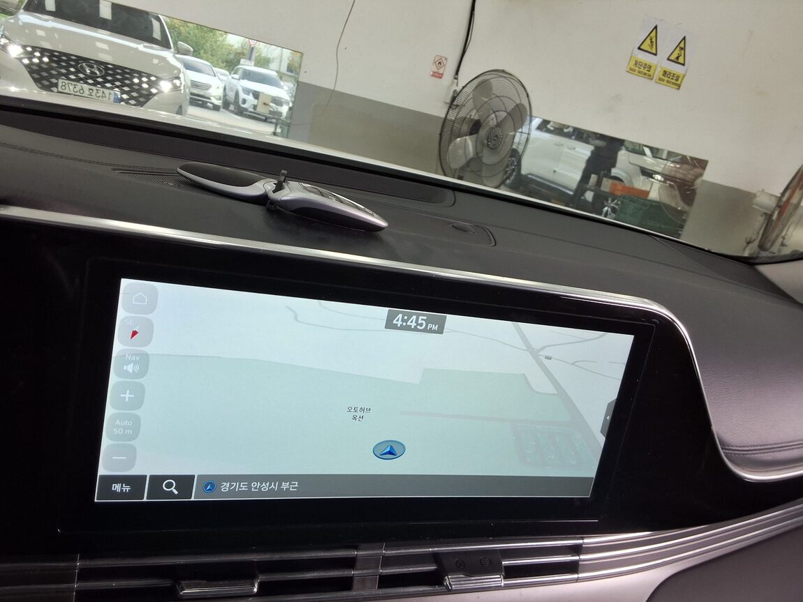 HYUNDAI THE NEW GRANDEUR IG LPi 3.0 RENTAL CAR PREMIUM 2022 - zdjęcie 18