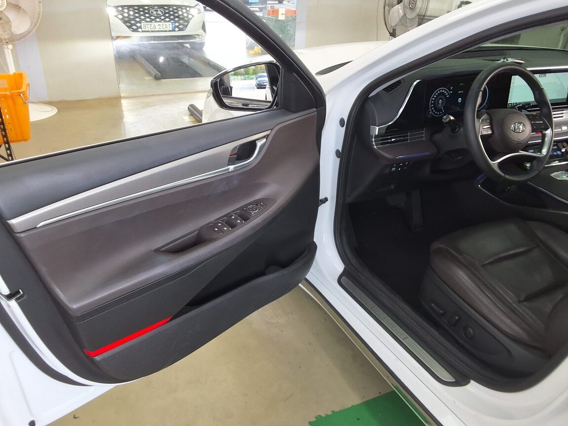 HYUNDAI THE NEW GRANDEUR IG LPi 3.0 RENTAL CAR PREMIUM 2022 - zdjęcie 10