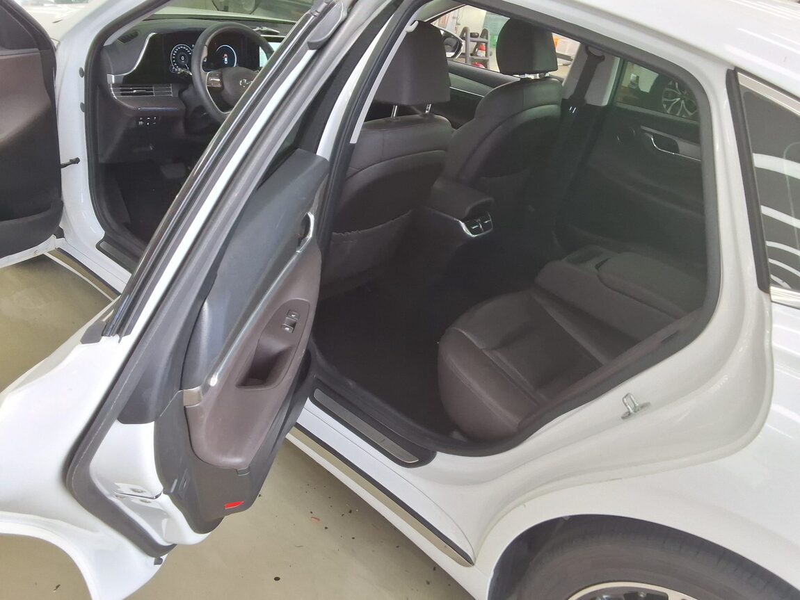 HYUNDAI THE NEW GRANDEUR IG LPi 3.0 RENTAL CAR PREMIUM 2022 - zdjęcie 12