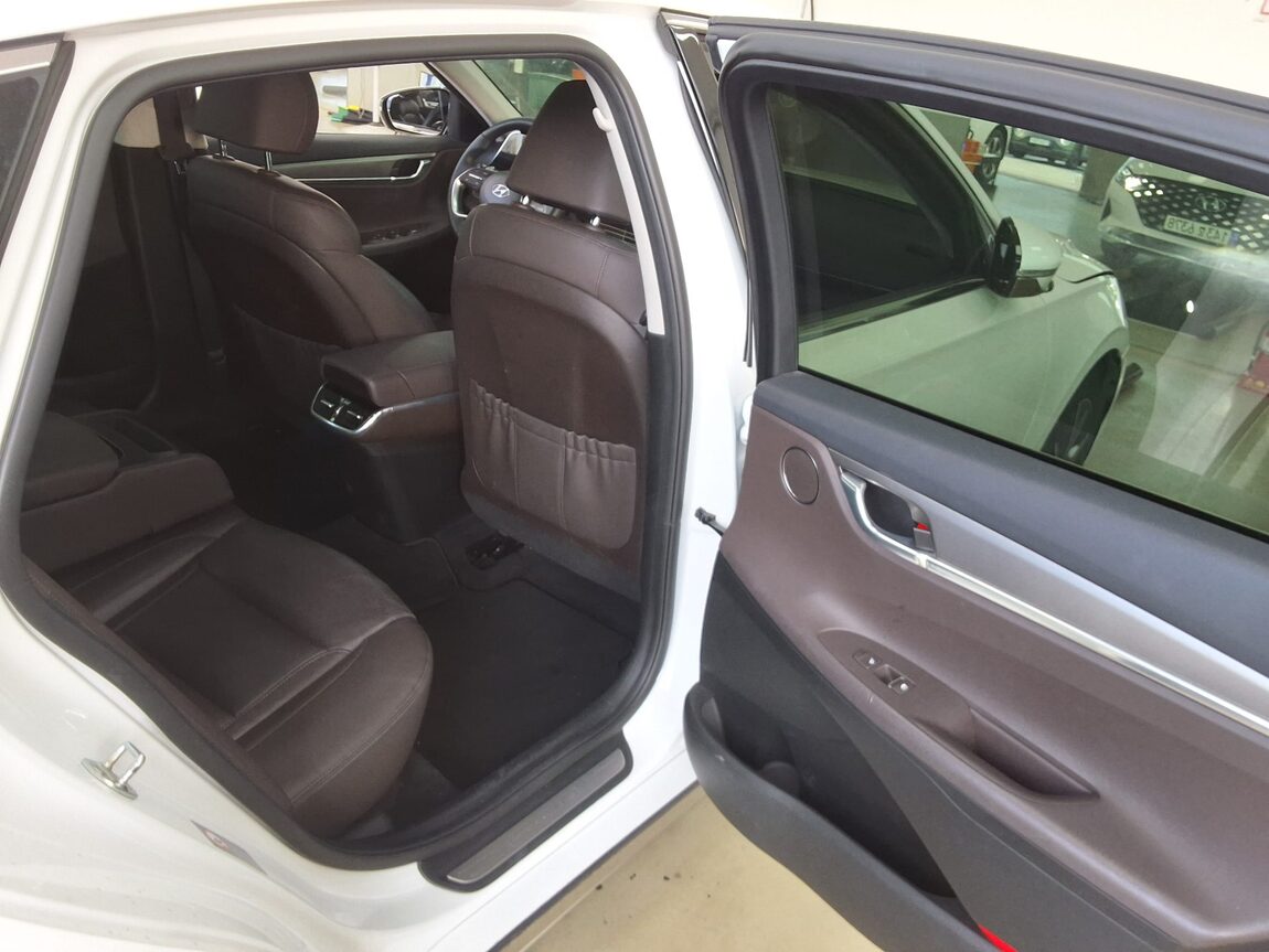 HYUNDAI THE NEW GRANDEUR IG LPi 3.0 RENTAL CAR PREMIUM 2022 - zdjęcie 13