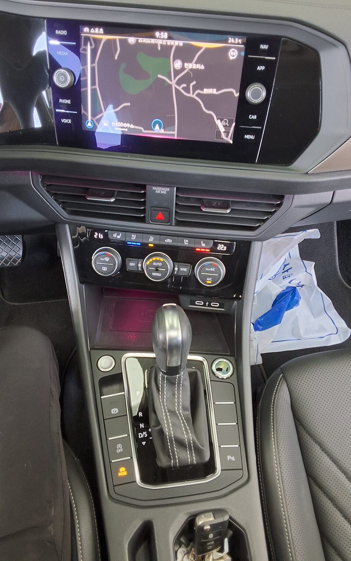 VOLKSWAGEN JETTA (7TH GEN) 1.4 TSI PRESTIGE 2021 - zdjęcie 18