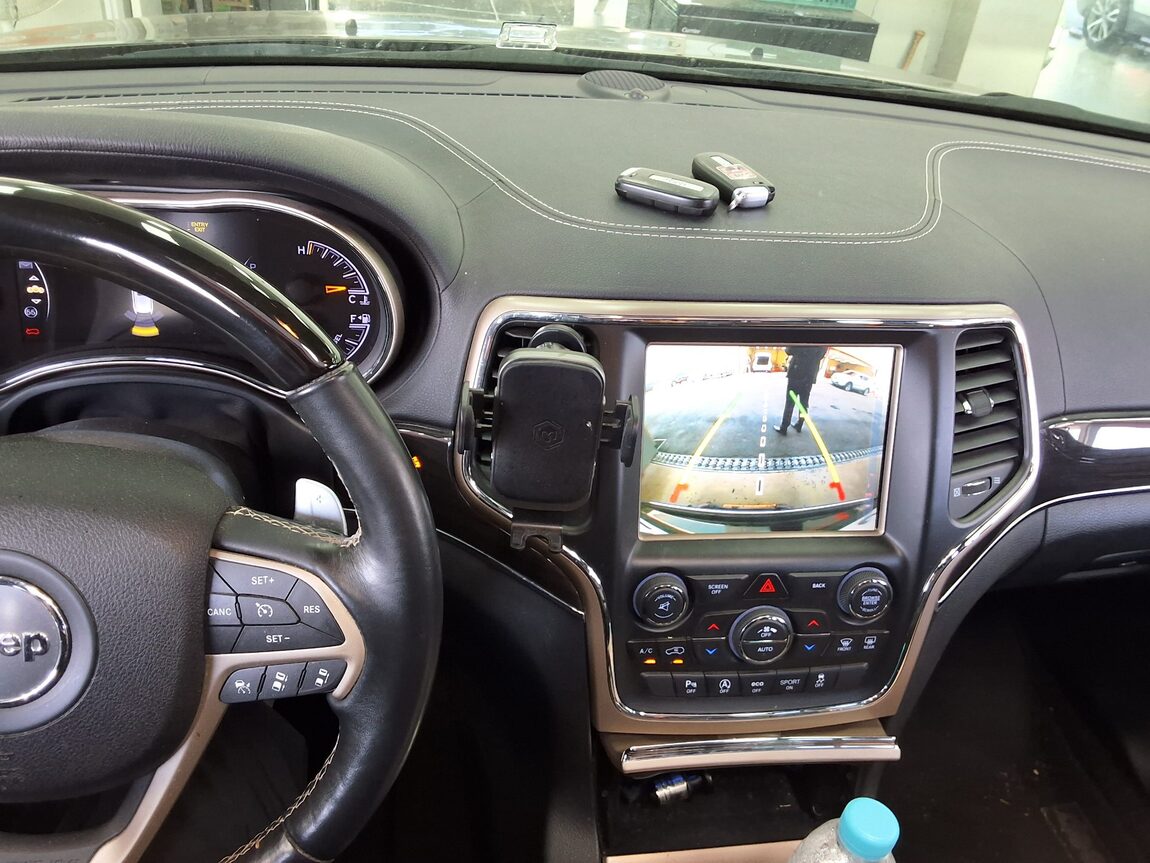 JEEP GRAND CHEROKEE (WK2) 3.0 V6 TURBO DIESEL OVERLAND 2016 - zdjęcie 17