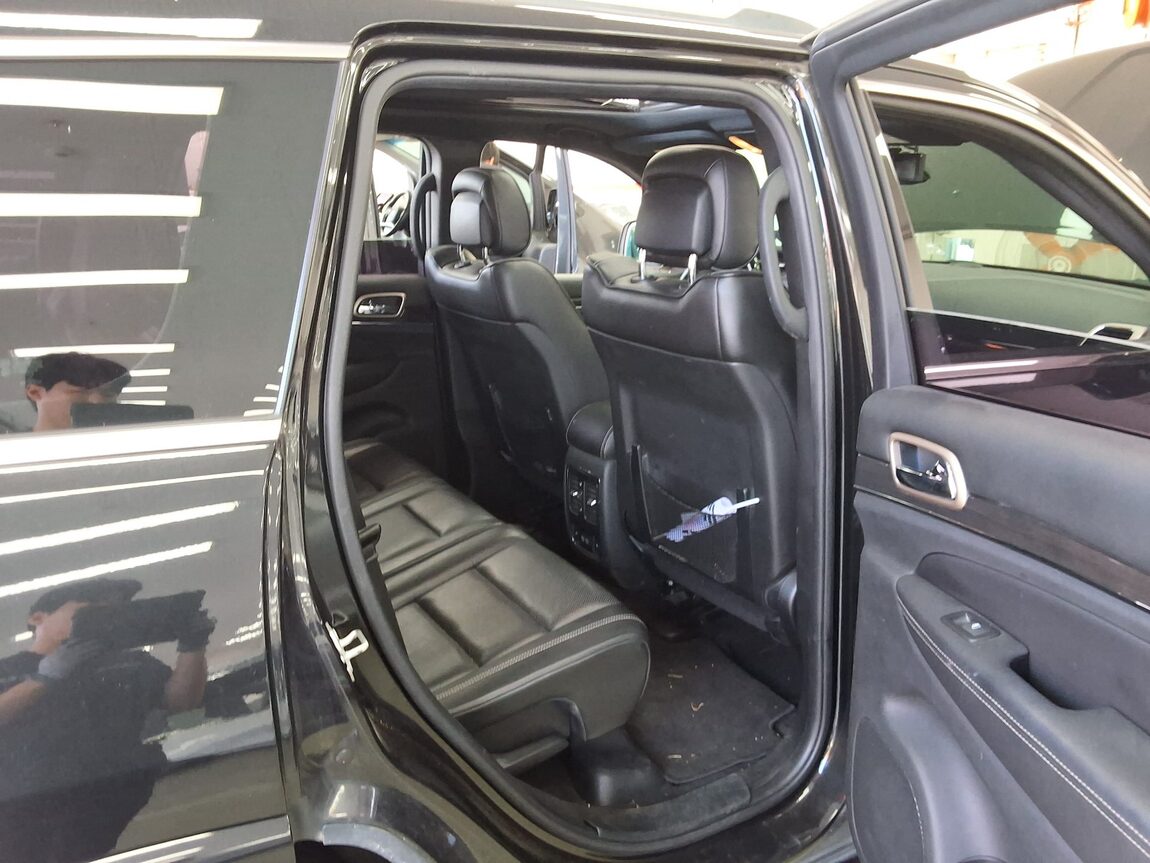 JEEP GRAND CHEROKEE (WK2) 3.0 V6 TURBO DIESEL OVERLAND 2016 - zdjęcie 13