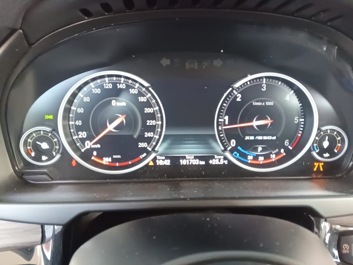 BMW X5 (3RD GEN) 40d xDRIVE M SPORT PACK 2018 - zdjęcie 9
