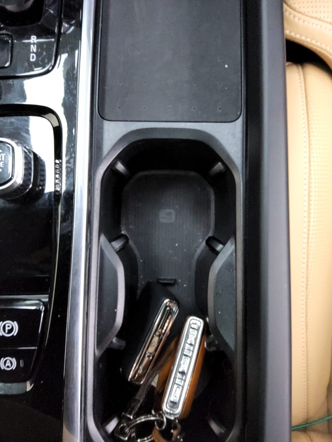 VOLVO XC60 (2ND GEN) B5 AWD ULTRA BRIGHT 2025 - zdjęcie 21