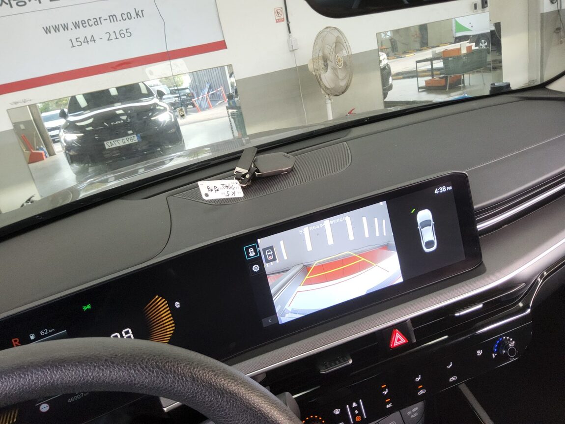 KIA THE NEW K5 (DL3) 2.0 GASOLINE PRESTIGE 2024 - zdjęcie 17