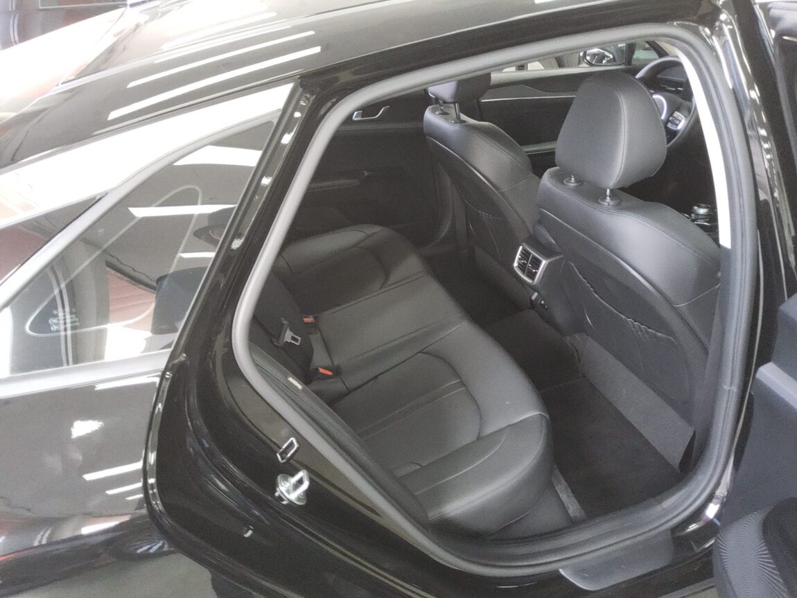 KIA THE NEW K5 (DL3) 2.0 GASOLINE PRESTIGE 2024 - zdjęcie 13
