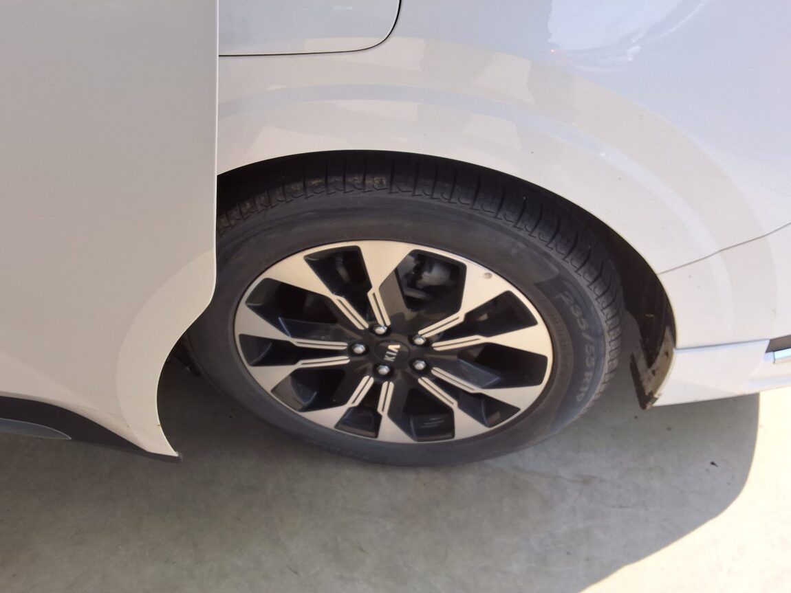KIA NEW CARNIVAL (KA4) HI-LIMOUSINE SPECIAL BODY STD 2021 - zdjęcie 20