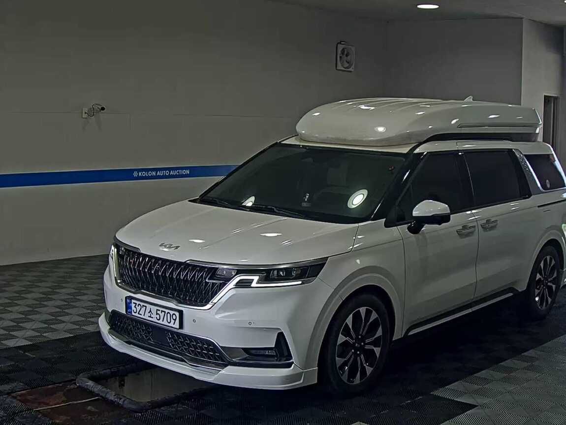 KIA NEW CARNIVAL (KA4) HI-LIMOUSINE SPECIAL BODY STD 2021 - zdjęcie 2