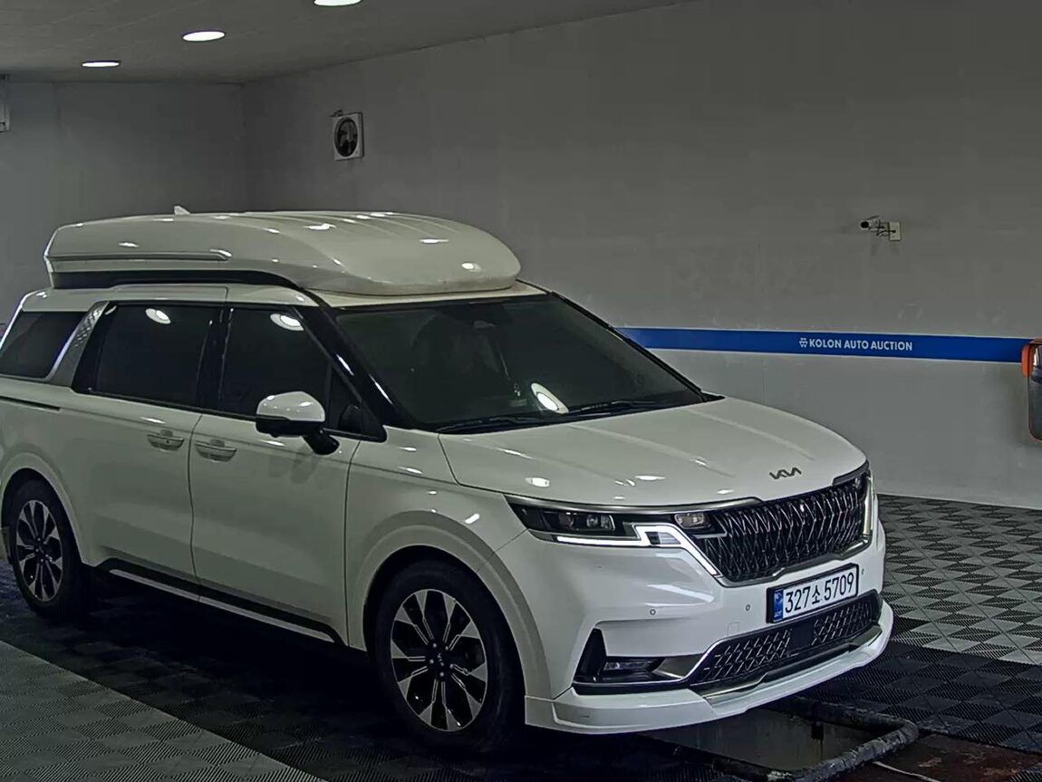 KIA NEW CARNIVAL (KA4) HI-LIMOUSINE SPECIAL BODY STD 2021 - zdjęcie 3