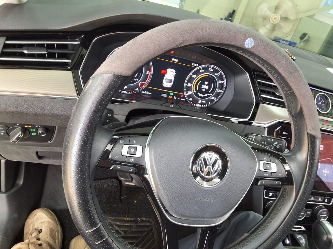 VOLKSWAGEN ARTEON 2.0 TDI ELEGANCE PRESTIGE 2019 - zdjęcie 23