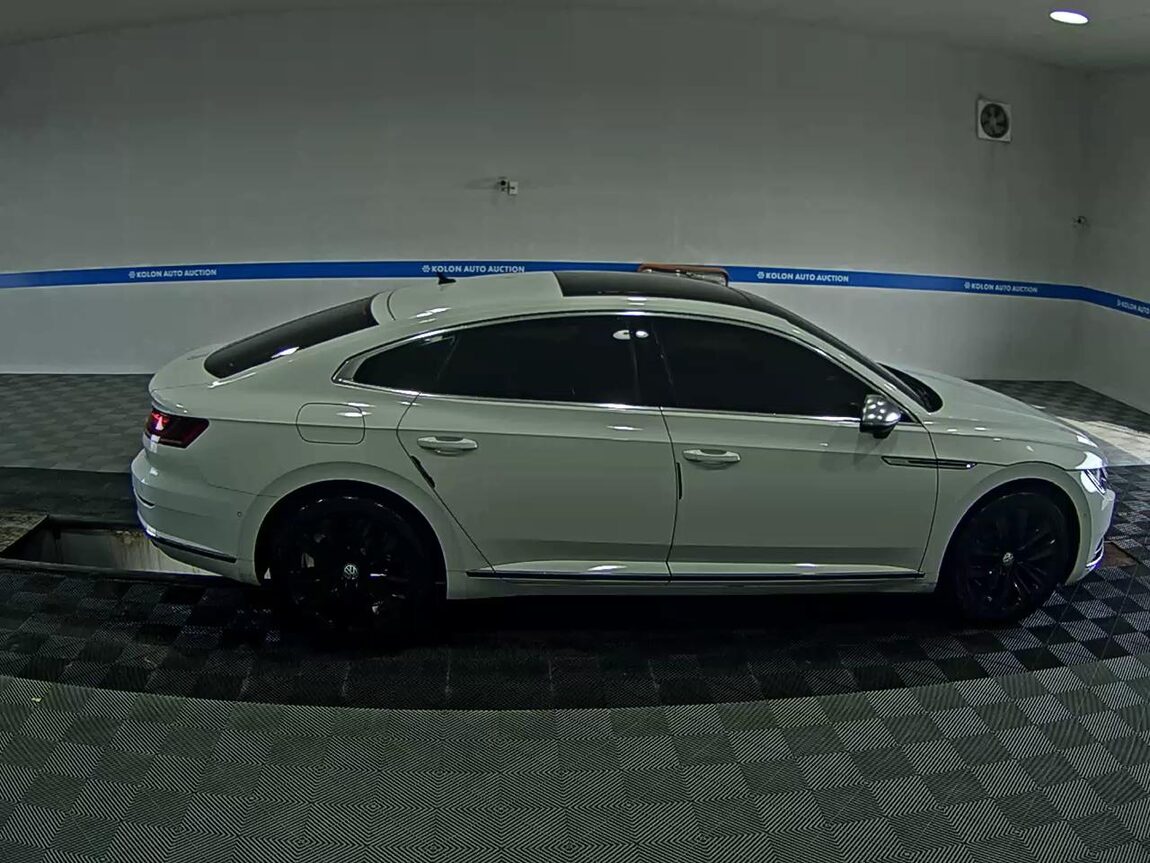 VOLKSWAGEN ARTEON 2.0 TDI ELEGANCE PRESTIGE 2019 - zdjęcie 4