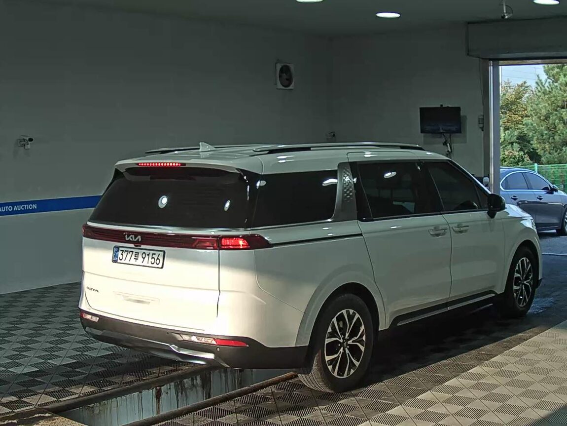 KIA NEW CARNIVAL (KA4) 9-SEATER DIESEL NOBLESSE 2023 - zdjęcie 5