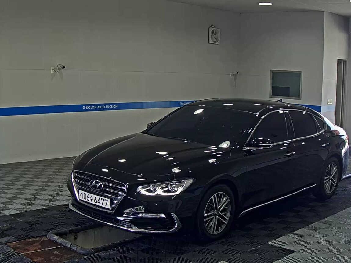 HYUNDAI GRANDEUR IG 3.0 LPi RENTAL CAR MODERN 2019 - zdjęcie 2