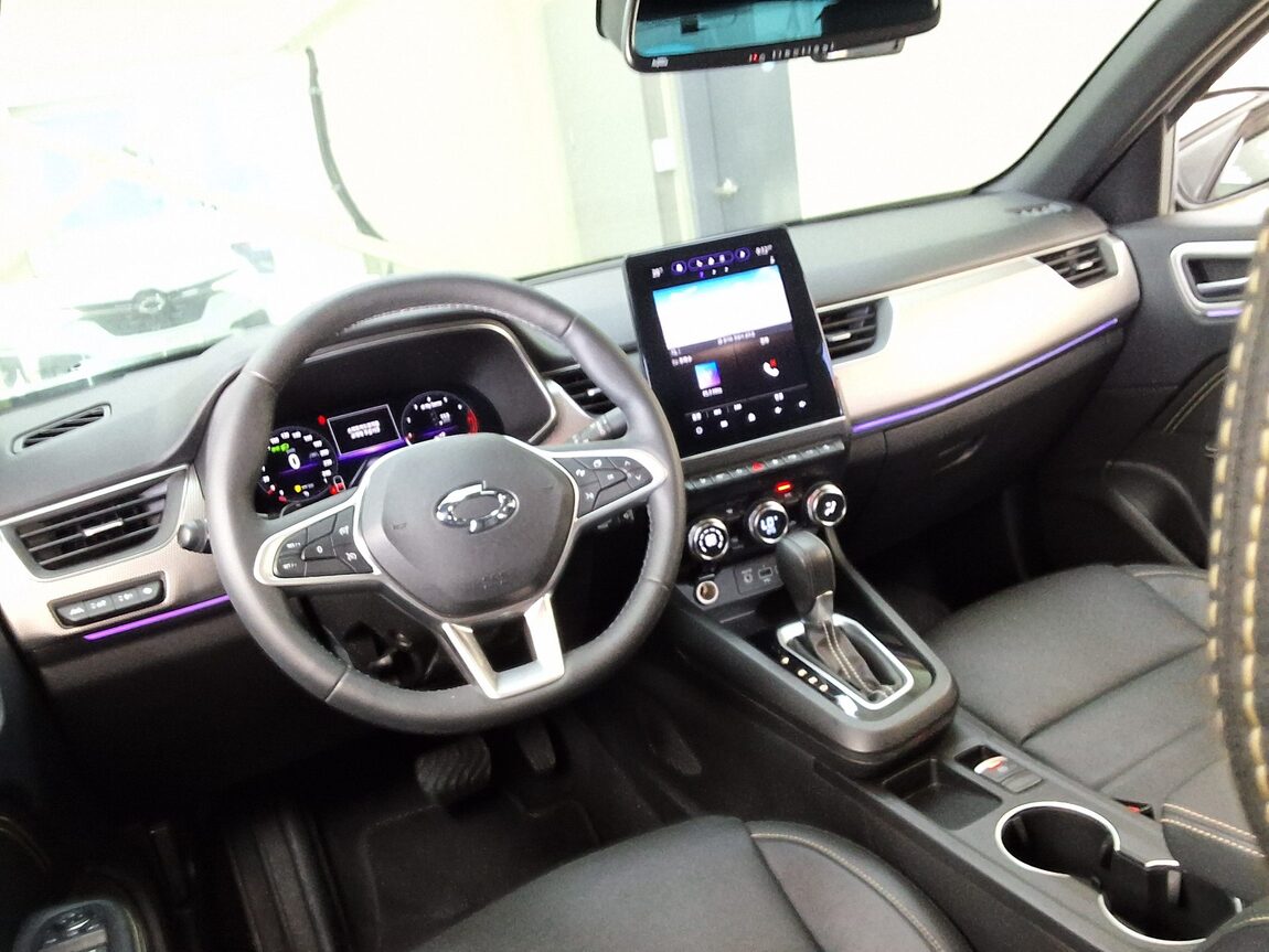 RENAULT (SAMSUNG) XM3 1.6 GTe INSPIRE 2024 - zdjęcie 12