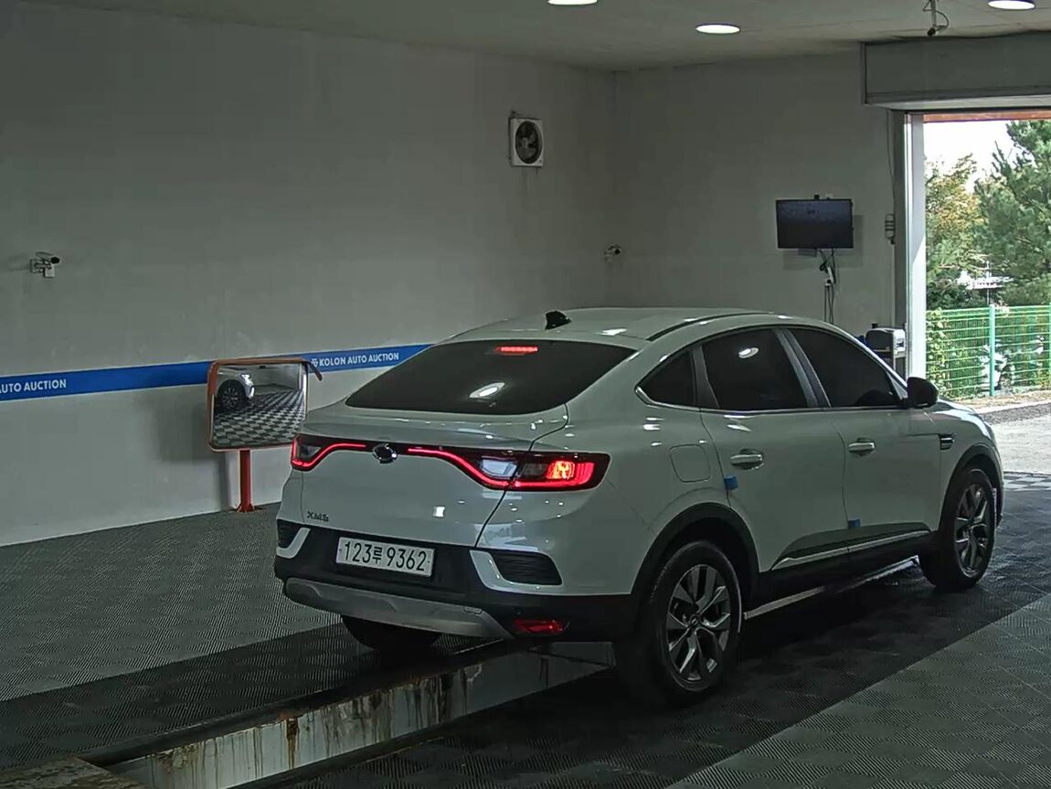 RENAULT (SAMSUNG) XM3 1.6 GTe INSPIRE 2024 - zdjęcie 5