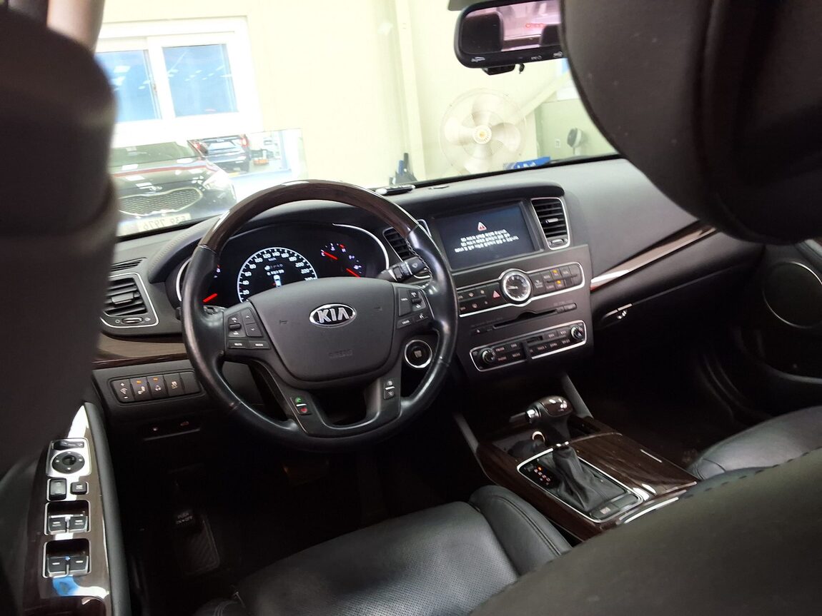 KIA THE NEW K7 2.4 GDI PRESTIGE 2015 - zdjęcie 12