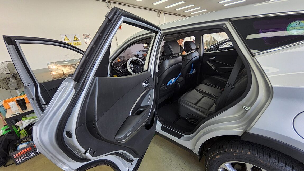 HYUNDAI SANTA FE (DM) DIESEL R2.2 4WD SMART 2013 - zdjęcie 12