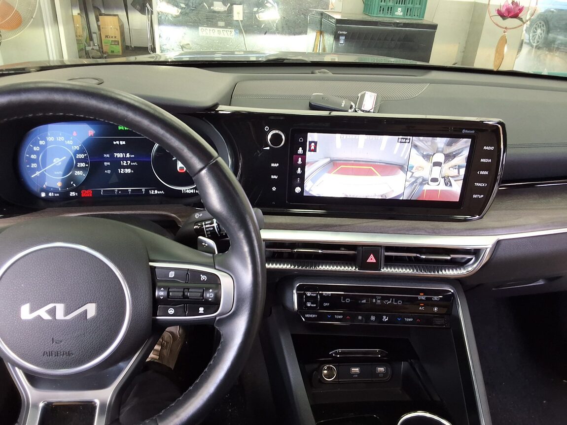KIA NEW K5 (DL3) 2.0 GASOLINE NOBLESSE 2022 - zdjęcie 17