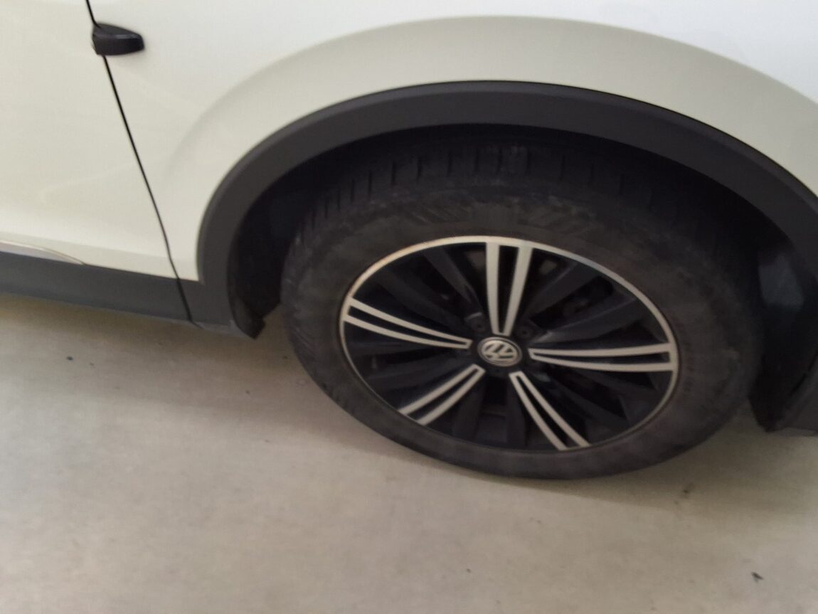 VOLKSWAGEN TIGUAN (2ND GEN) 2.0 TDI PRESTIGE 2020 - zdjęcie 21