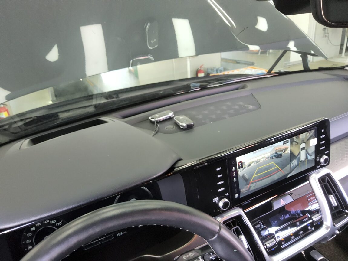 KIA NEW SORENTO (MQ4) 2.2 DIESEL 2WD NOBLESSE 2021 - zdjęcie 18