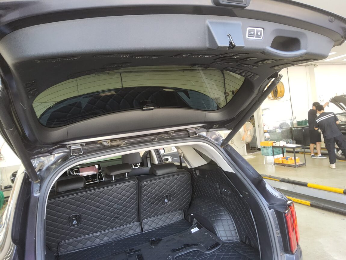 KIA NEW SORENTO (MQ4) 2.2 DIESEL 2WD NOBLESSE 2021 - zdjęcie 15