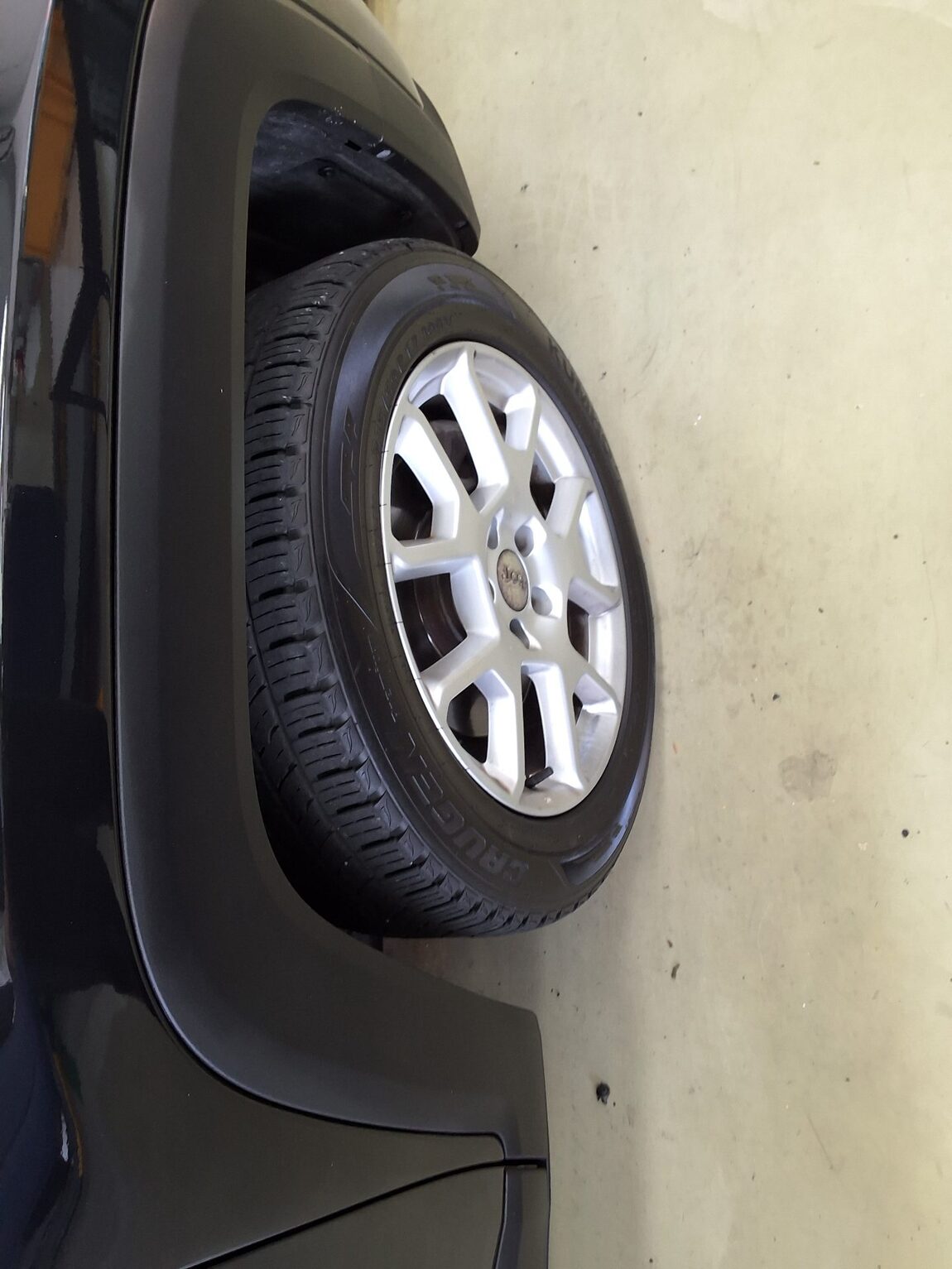 JEEP RENEGADE 2.4 GASOLINE LONGITUDE 2021 - zdjęcie 23
