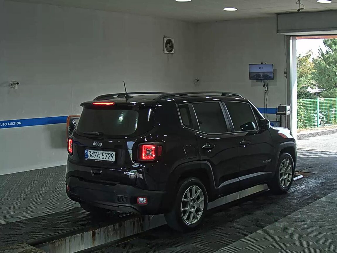 JEEP RENEGADE 2.4 GASOLINE LONGITUDE 2021 - zdjęcie 5