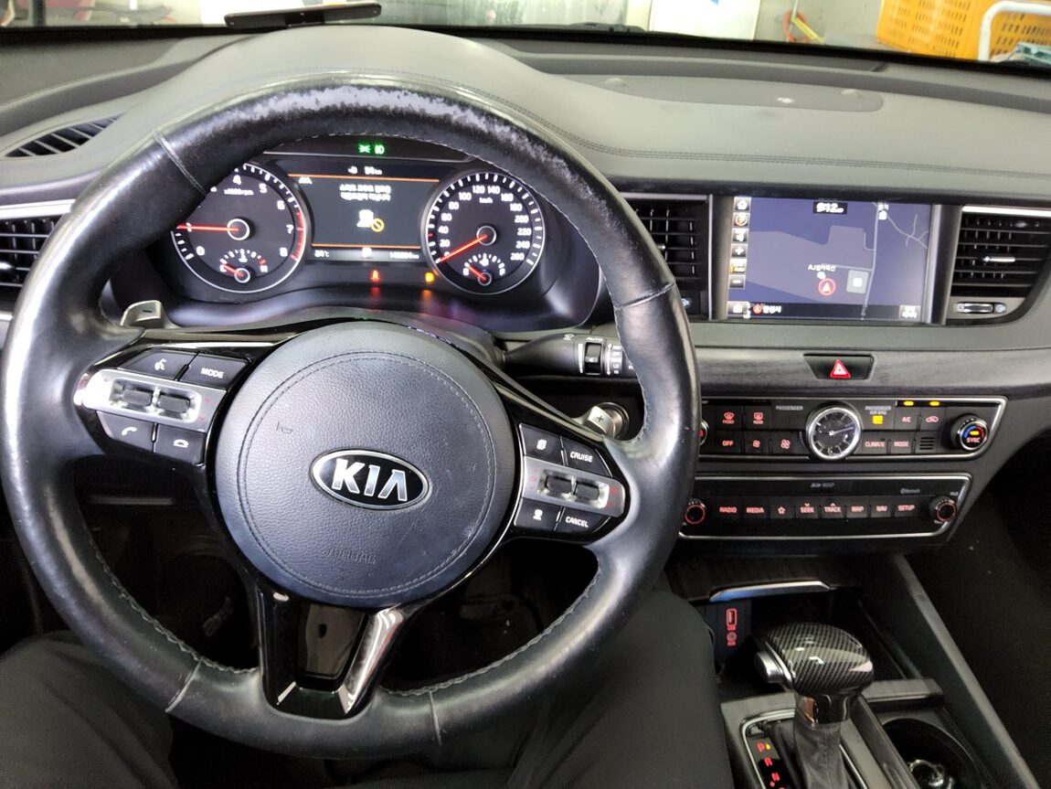 KIA ALL NEW K7 3.3 GDi NOBLESSE SPECIAL 2019 - zdjęcie 17