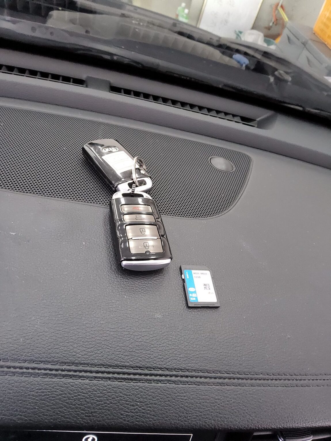 KIA ALL NEW K7 3.3 GDi NOBLESSE SPECIAL 2019 - zdjęcie 20