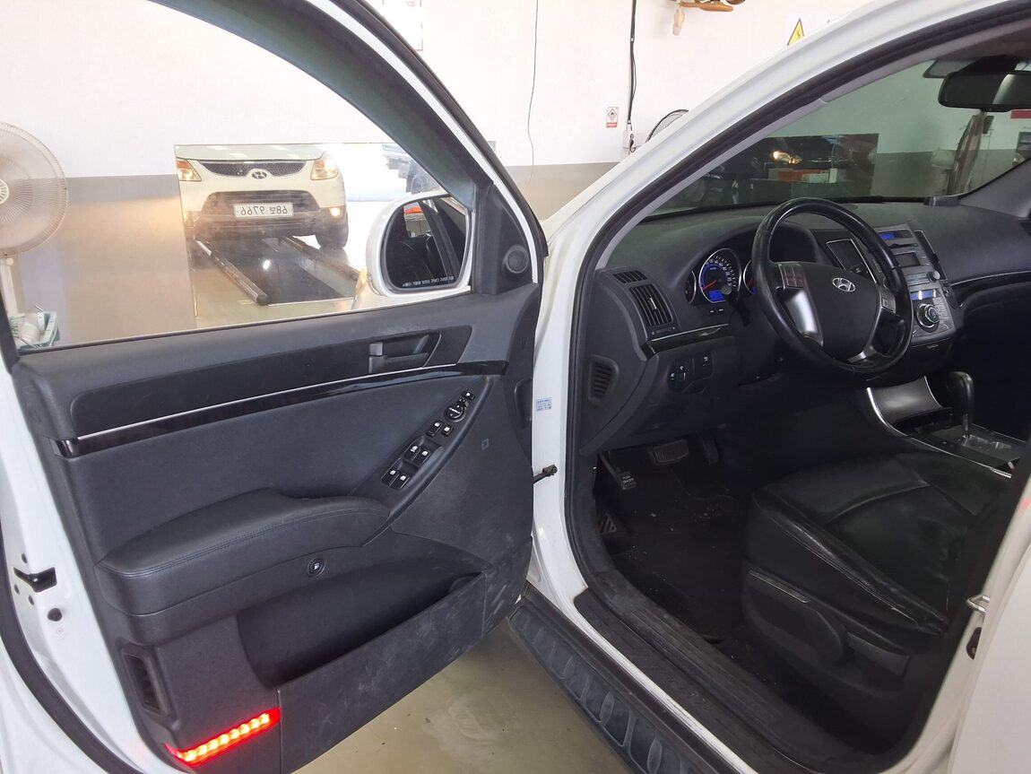 HYUNDAI VERACRUZ DIESEL 4WD 300X DELUXE 2008 - zdjęcie 10