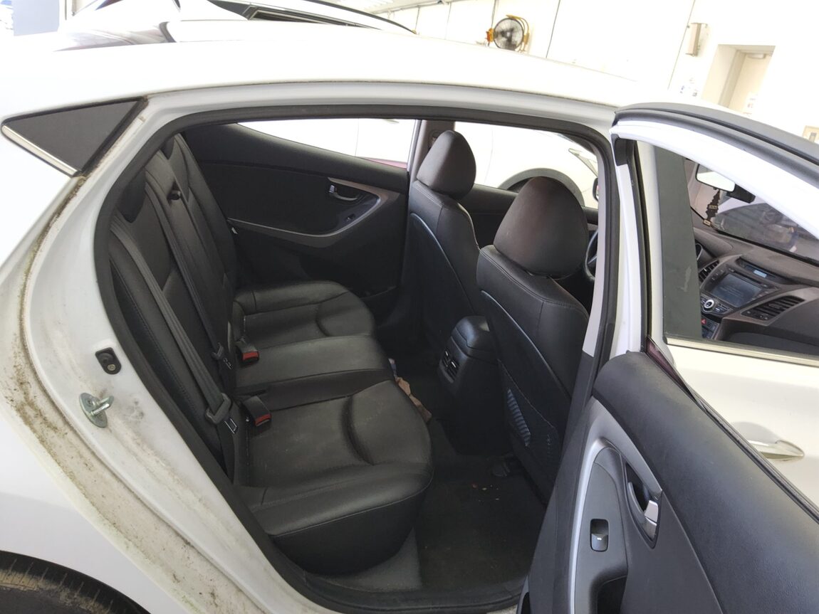 HYUNDAI THE NEW AVANTE MD 1.6 GDi SMART 2015 - zdjęcie 13