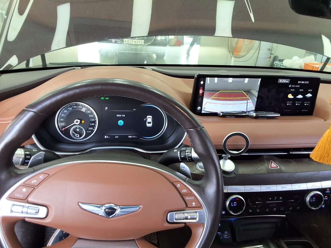 GENESIS THE ALL NEW G80 GASOLINE 3.5 2WD BASE MODEL 2021 - zdjęcie 17