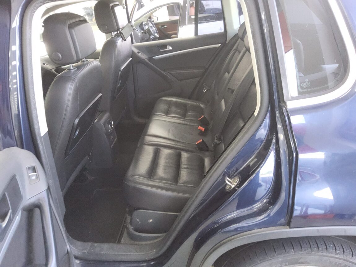 VOLKSWAGEN TIGUAN 2.0 TDI BLUEMOTION 2016 - zdjęcie 12