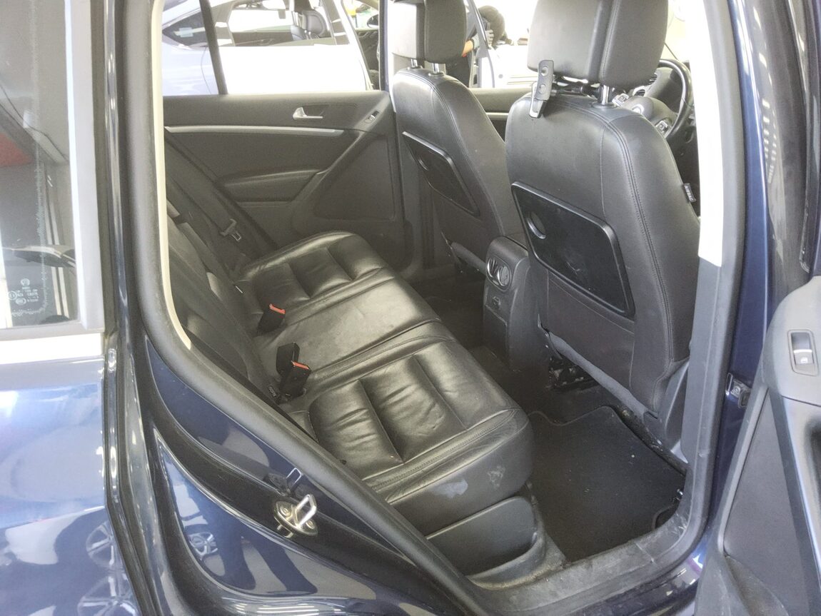 VOLKSWAGEN TIGUAN 2.0 TDI BLUEMOTION 2016 - zdjęcie 13