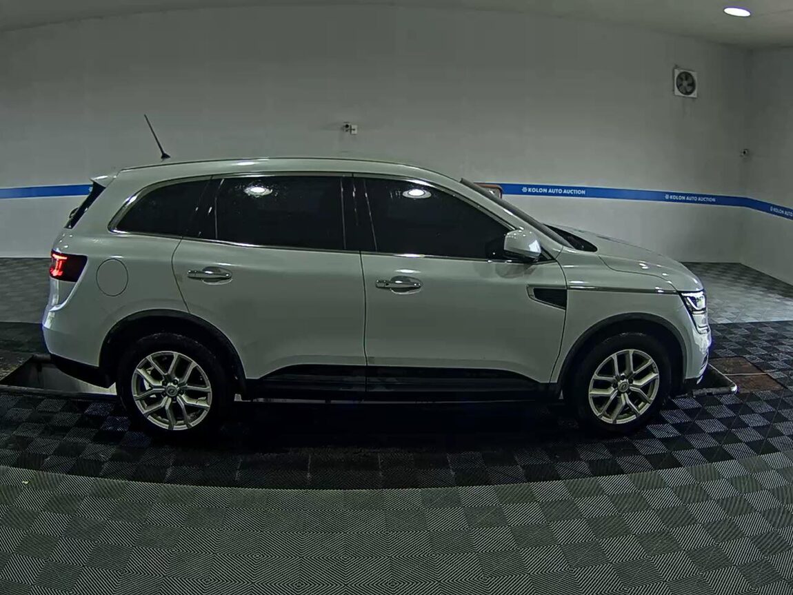 RENAULT (SAMSUNG) QM6 2.0 GDe 2WD LE 2018 - zdjęcie 4