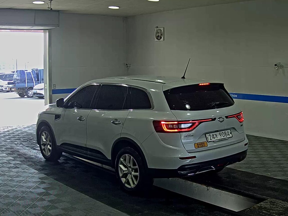 RENAULT (SAMSUNG) QM6 2.0 GDe 2WD LE 2018 - zdjęcie 6