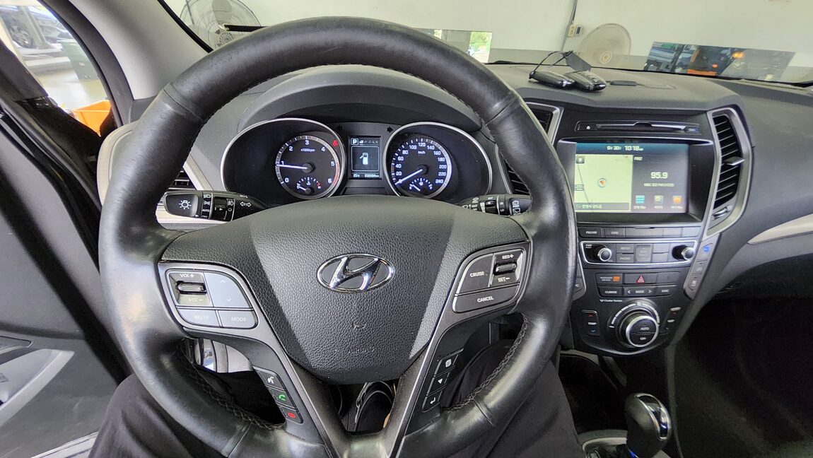 HYUNDAI THE NEW MAXCRUZ DIESEL 2.2 2WD EXCLUSIVE 2016 - zdjęcie 17