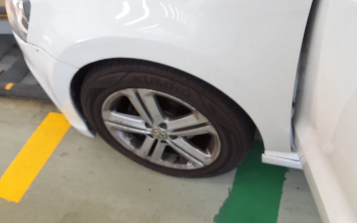 VOLKSWAGEN THE NEW POLO (5TH GEN) 1.6 TDI R LINE 2014 - zdjęcie 22