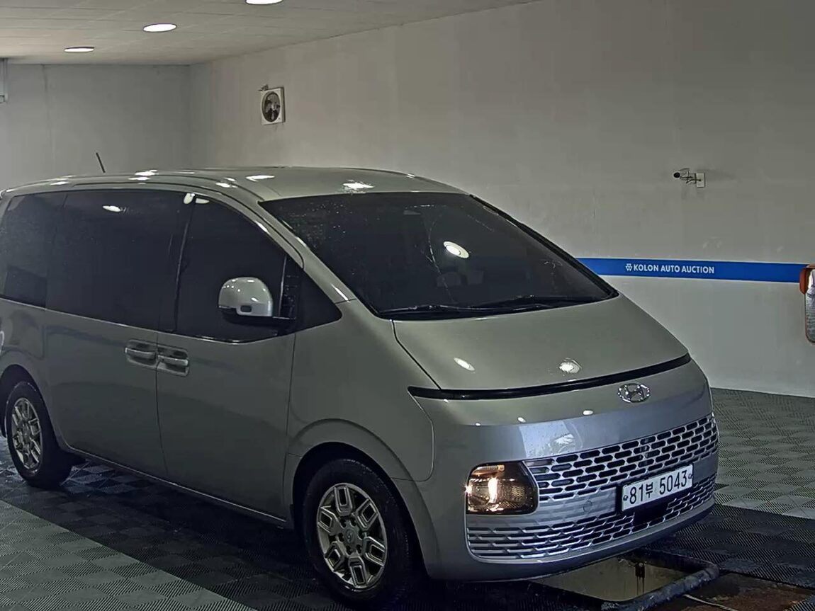 HYUNDAI STARIA 2.2 DIESEL CARGO 3-SEATER MODERN 2022 - zdjęcie 3