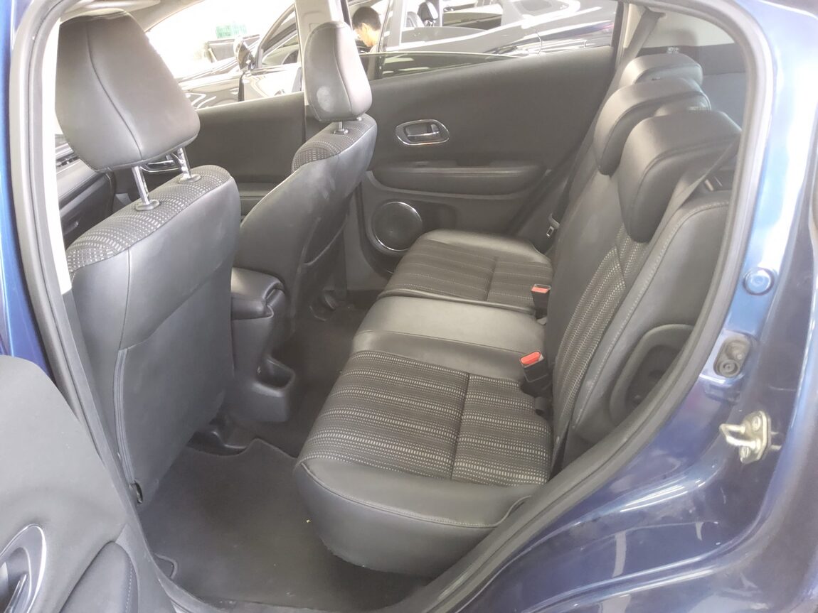 HONDA HR-V 1.8 2016 - zdjęcie 12