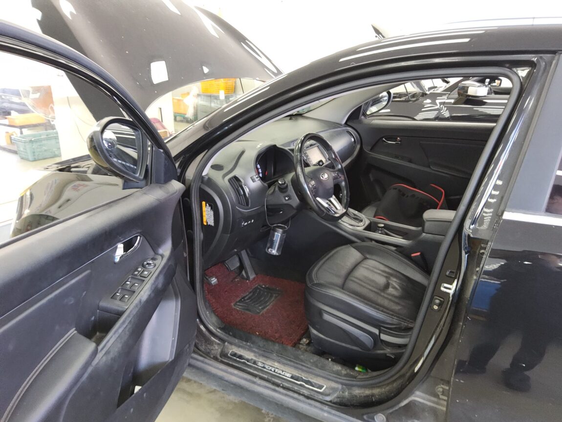 KIA SPORTAGE R DIESEL R2.0 2WD TLX PREMIUM 2013 - zdjęcie 10