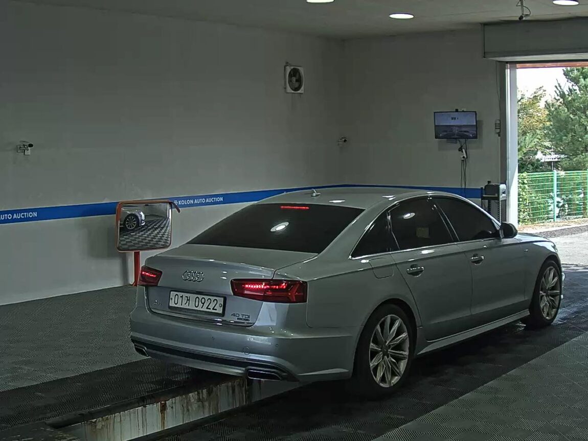 AUDI A6 (4TH GEN) 40 TDI QUATTRO SPORTS 2016 - zdjęcie 5