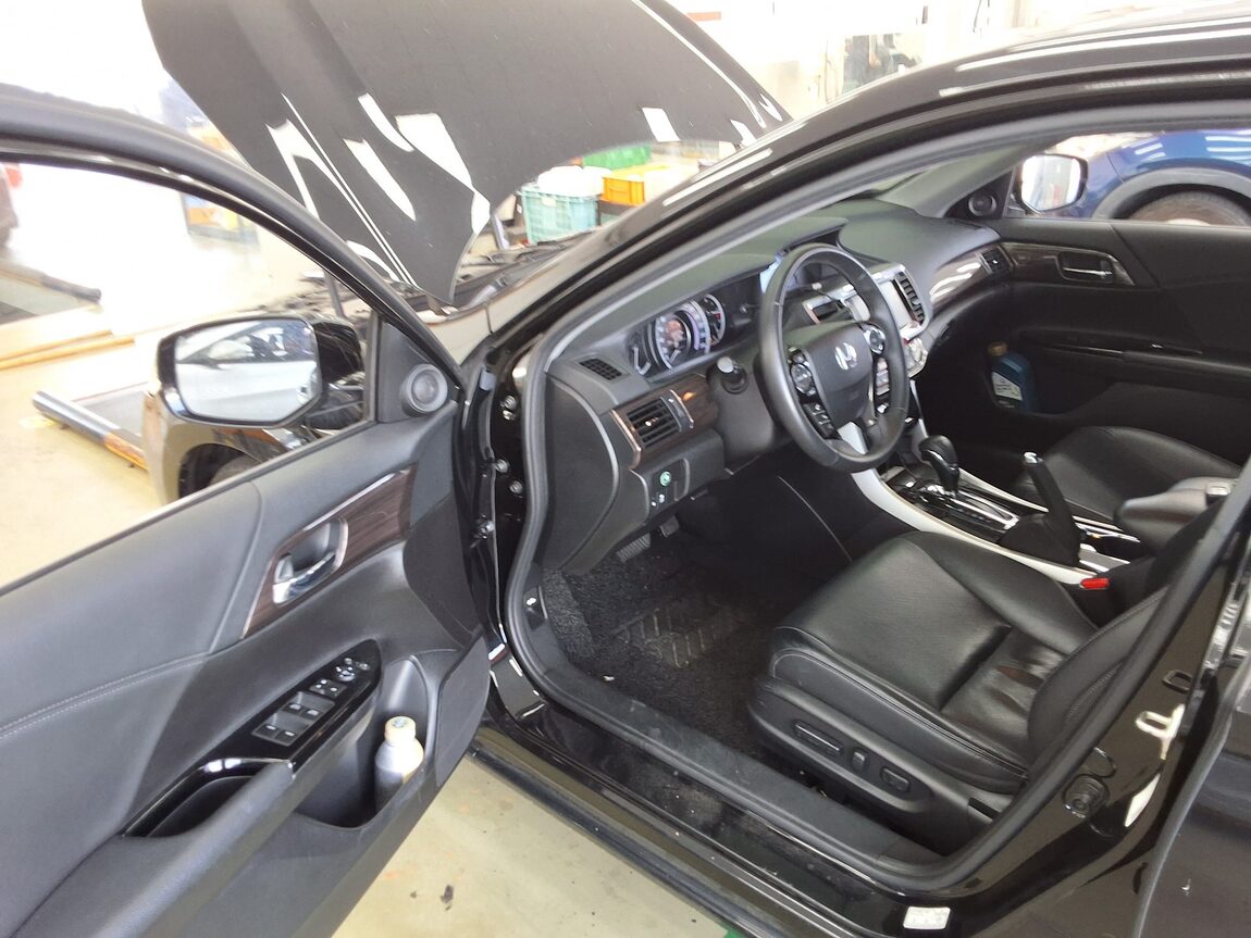HONDA ACCORD (9TH GEN) 2.4 EX-L 2017 - zdjęcie 10