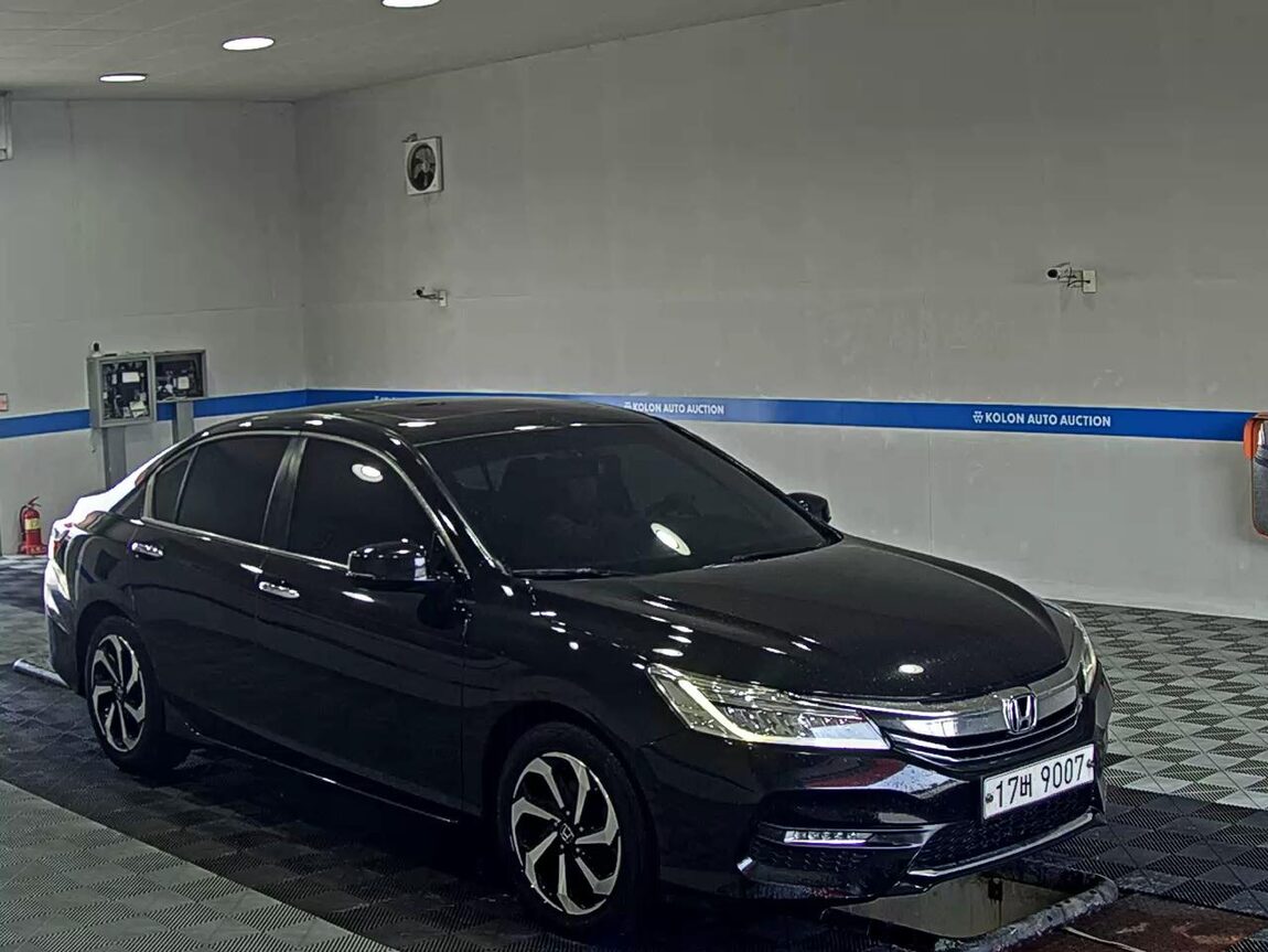 HONDA ACCORD (9TH GEN) 2.4 EX-L 2017 - zdjęcie 3