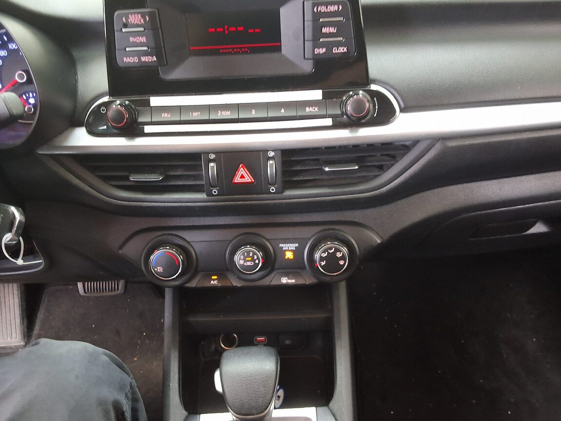 KIA THE NEW K3 1.6 GASOLINE TRENDY 2022 - zdjęcie 24