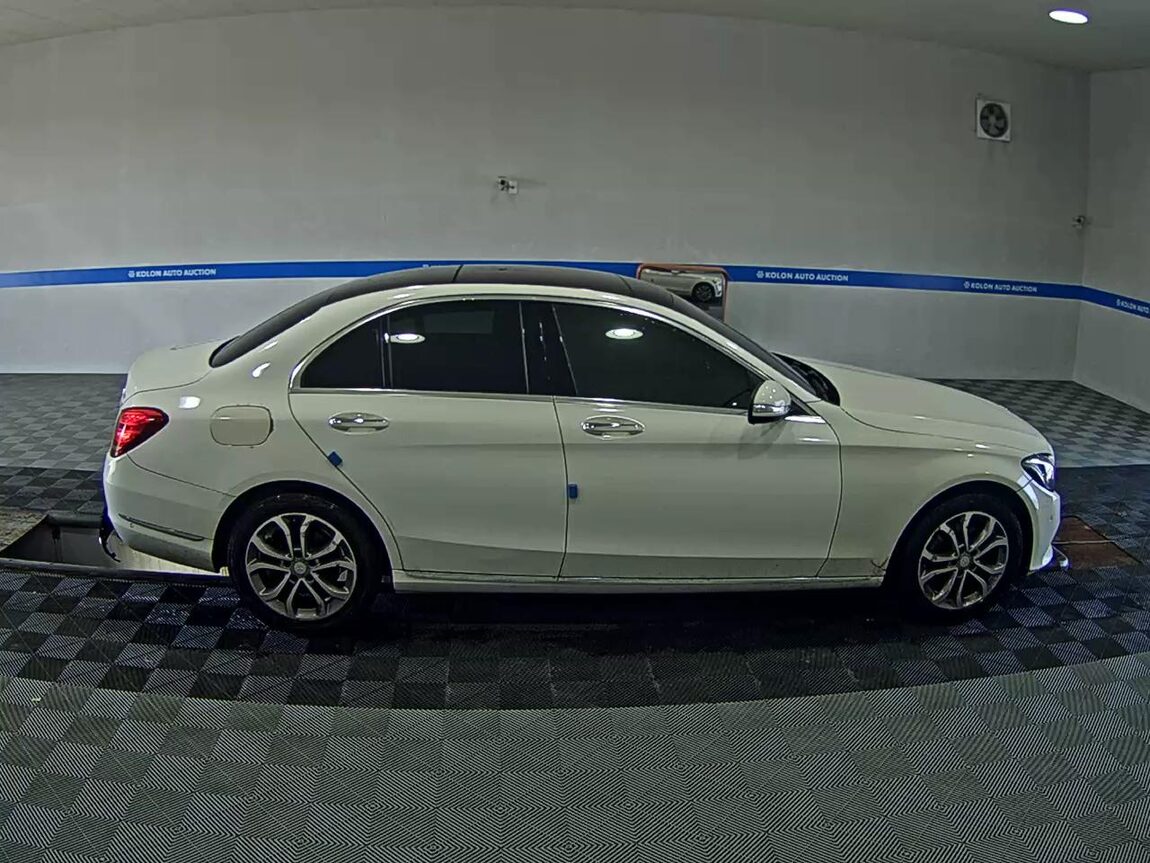 MERCEDES-BENZ C-CLASS (4TH GEN) C220 CDI BLUETEC PANORAMIC SUNROOF 2015 - zdjęcie 4