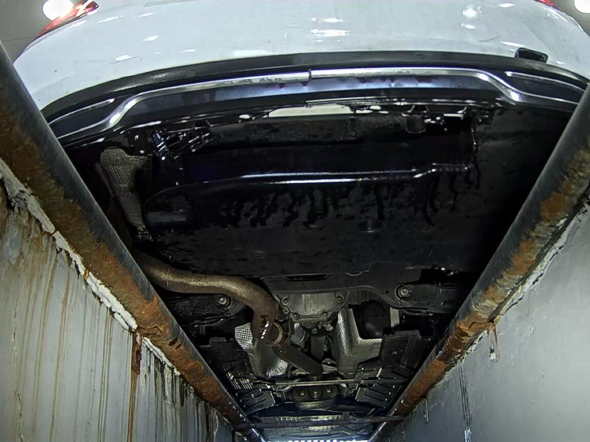 MERCEDES-BENZ C-CLASS (4TH GEN) C220 CDI BLUETEC PANORAMIC SUNROOF 2015 - zdjęcie 8